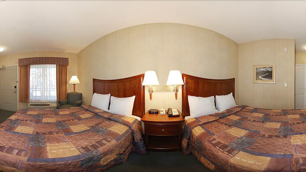 Quality Inn & Suites Livermore Wine Country Exterior photo